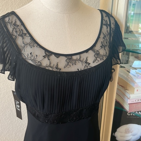 ABS Allen Schwartz Dresses & Skirts - A.B.S. By Allen Schwartz Black Flowy 2 Piece Dress Sz 6